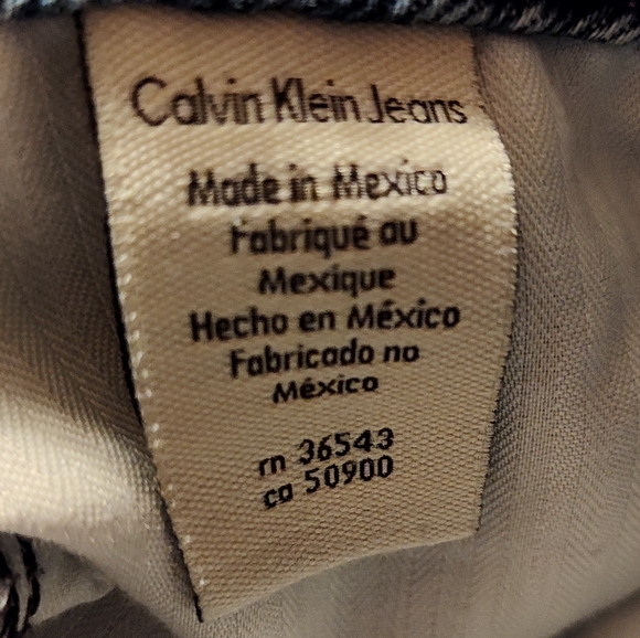 Calvin Klein Jeans Mini Denim Jean Skirt, Size Medium Wash Blue, 100% Cotton - Picture 9 of 10